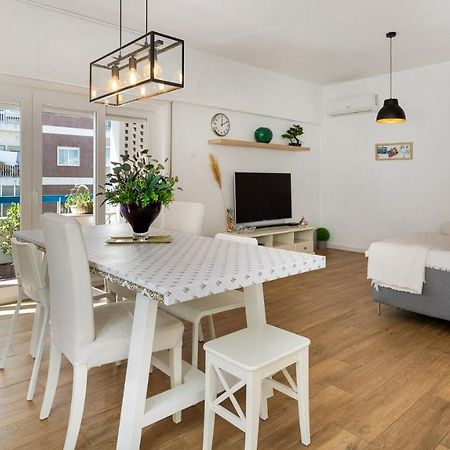 Faro Getaway W/ Big Balcony By Lovelystay Extérieur photo