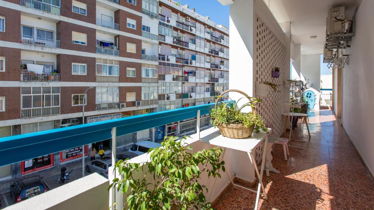 Faro Getaway W/ Big Balcony By Lovelystay Extérieur photo