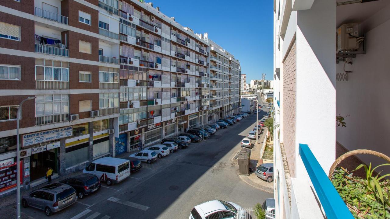 Faro Getaway W/ Big Balcony By Lovelystay Extérieur photo